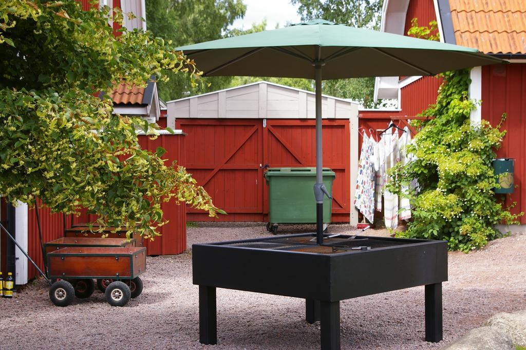 Oxgarden Hotel Vimmerby Exterior photo